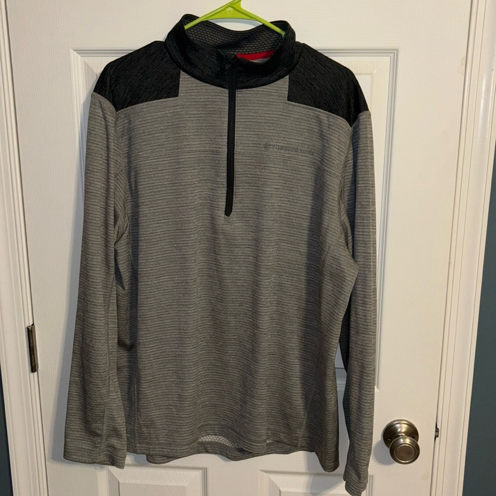 Men’s vineyard vines 1/4 zip size xl